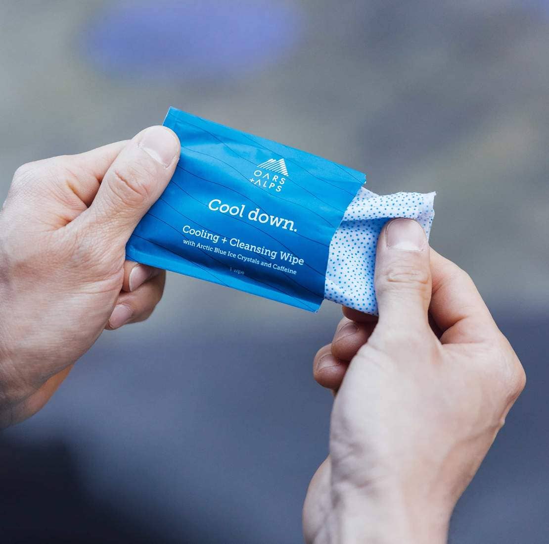 Oars + Alps - Men's Cooling + Cleansing Wipes Exfoliate, Caffeine Post Gym