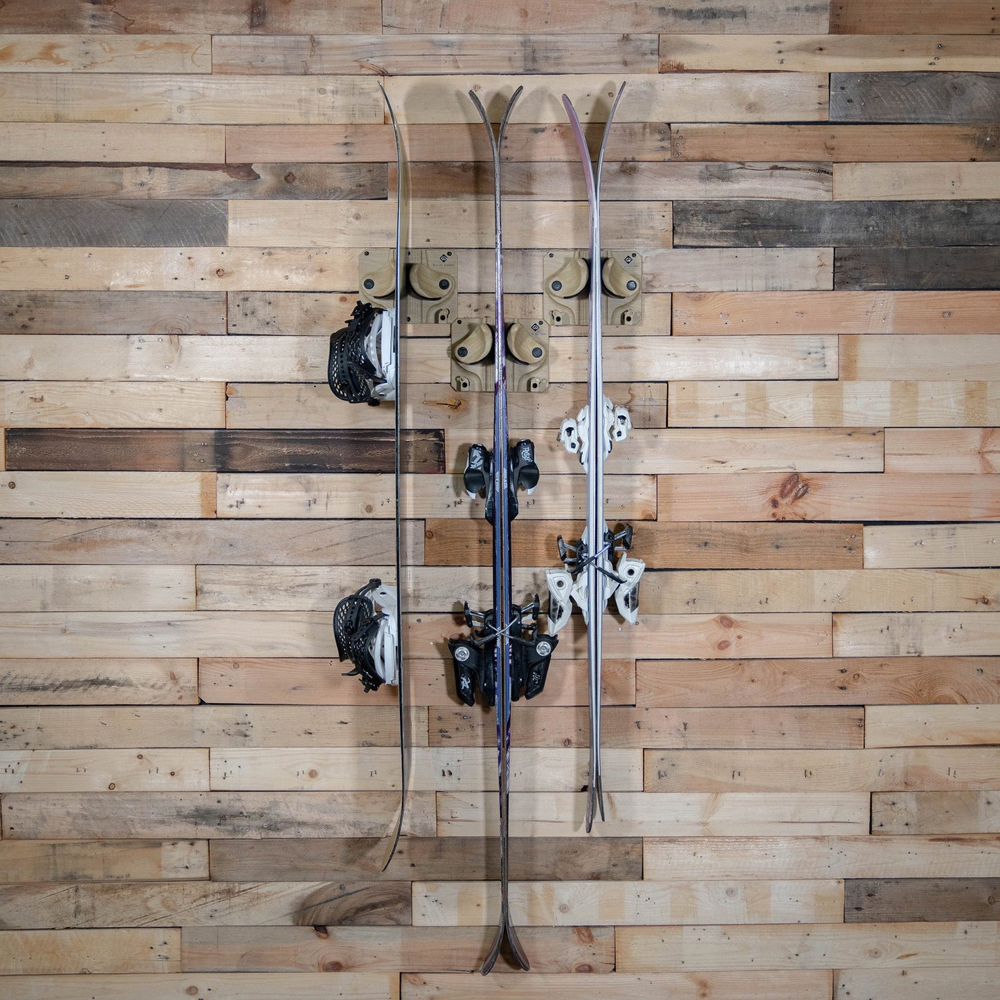 The Gravity Grabber - Light Wood