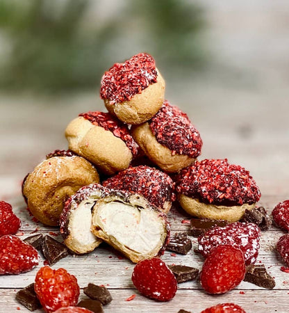 Base Camp Treats - Premiere Holiday Gift Box