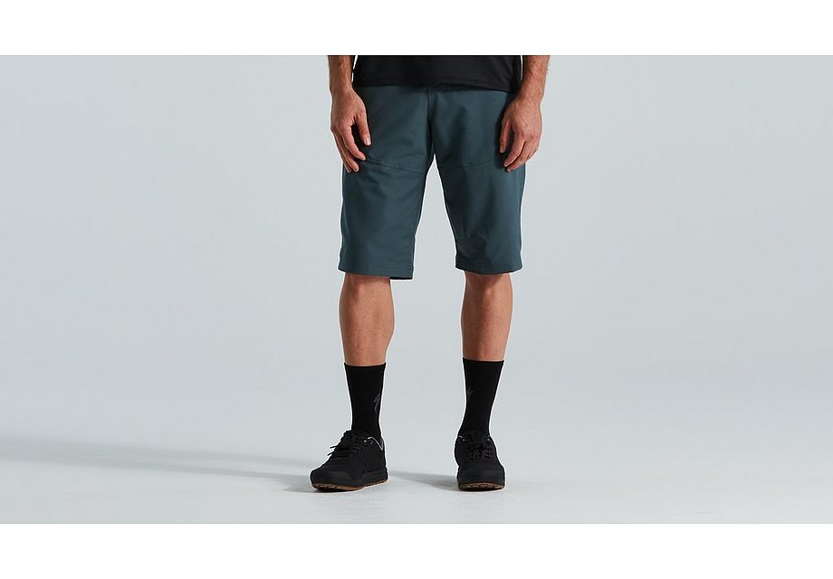 Specialized trail short men cast battleship 40