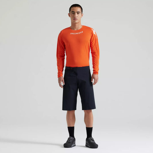 Specialized gravity short black/black 42-Goodwynn's