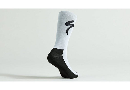 files/64723-340_APP_PRIMALOFT-LIGHTWEIGHT-TALL-LOGO-SOCK-DOVGRY_HERO.jpg-Goodwynn's