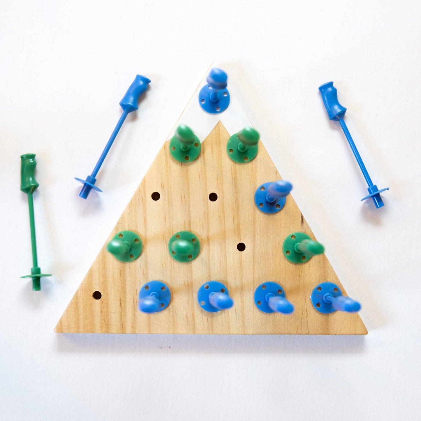 Ski House Games - Mountain Jump Peg Game - Apres Ski Gift