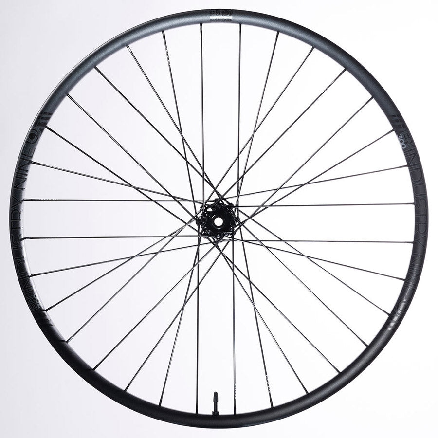 Industry Nine Hydra 2 Enduro Wheel Front 29'' / 622 Holes: 32 15mm TA 110mm Boost Disc IS 6-bolt-Goodwynn'sGoodwynn's