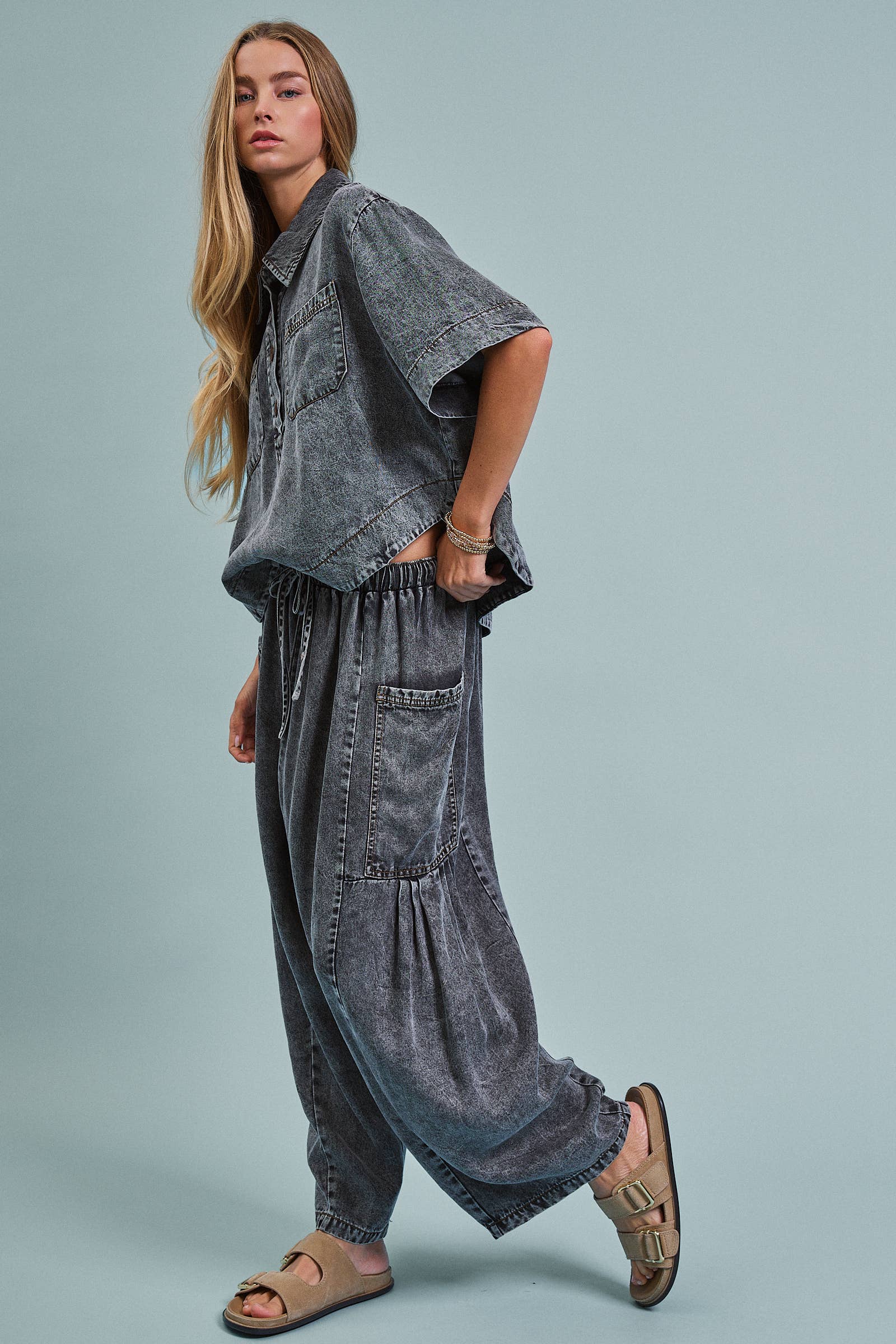 Urban Daizy - Washed Denim Half Placket Cropped Utility Shirt-Goodwynn'sGoodwynn's