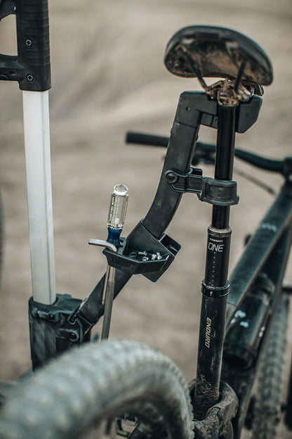 Thule Verse Repair Holder - Black