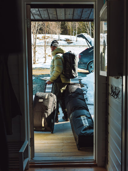 90L Travel Roller