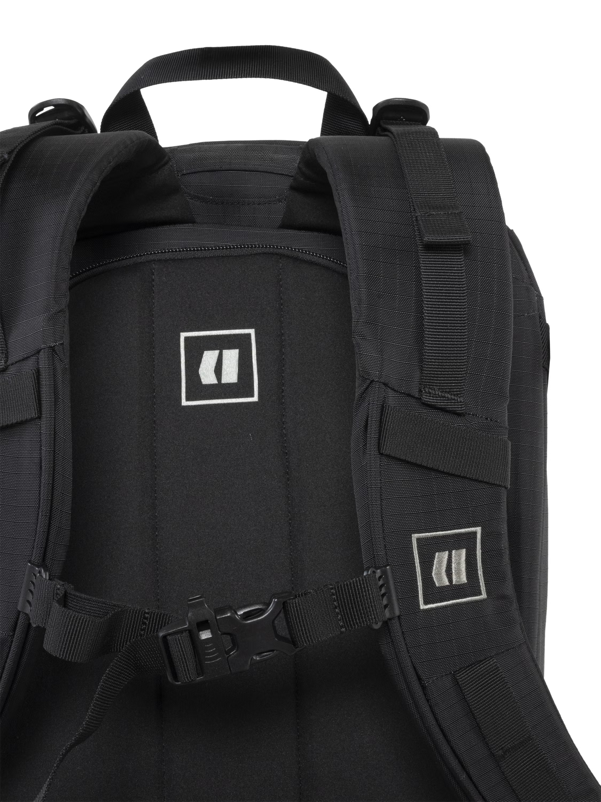 Devo 32L Backpack