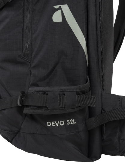 Devo 32L Backpack