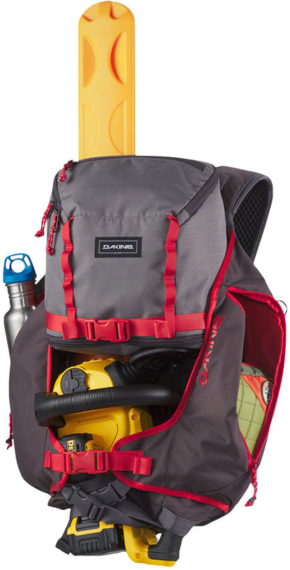 Dakine Syncline and Builder Hydration Packs with Multiple Capacity Options