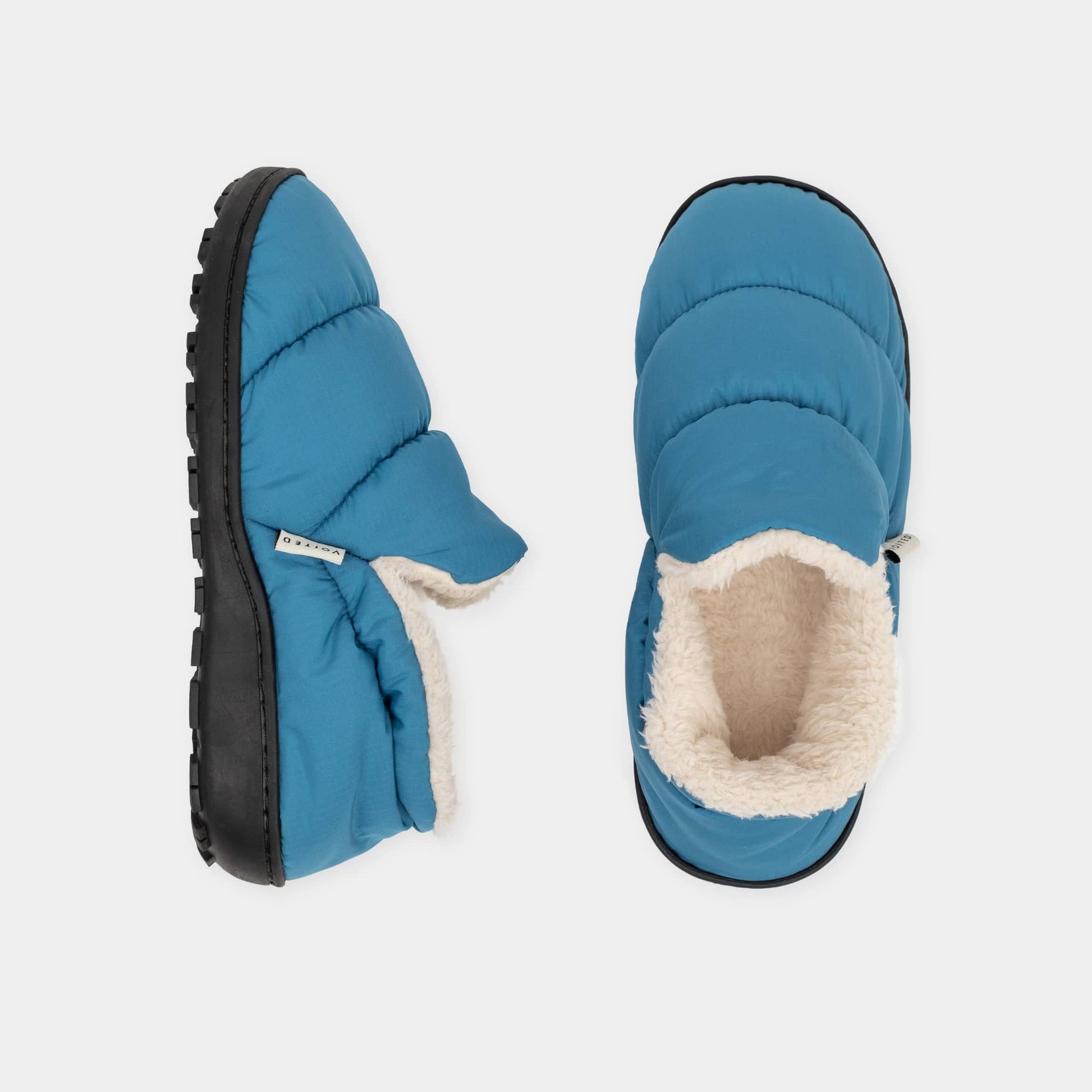 VOITED CloudTouch® Slippers - Lightweight, Indoor/Outdoor Fleece-Lined Camping Slippers - Arctic Blue-Goodwynn'sGoodwynn's