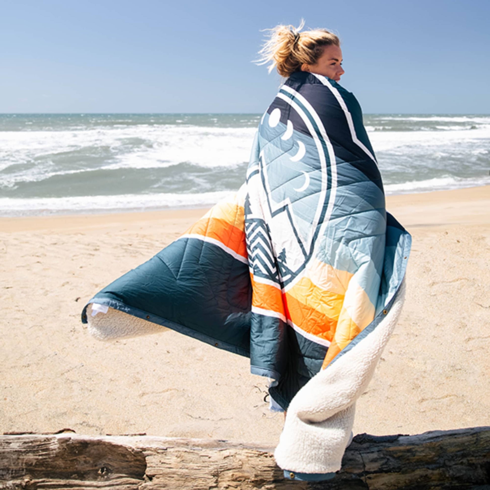 VOITED CloudTouch® Indoor/Outdoor Camping Blanket - Camp Vibes / Greengabel-Goodwynn'sGoodwynn's