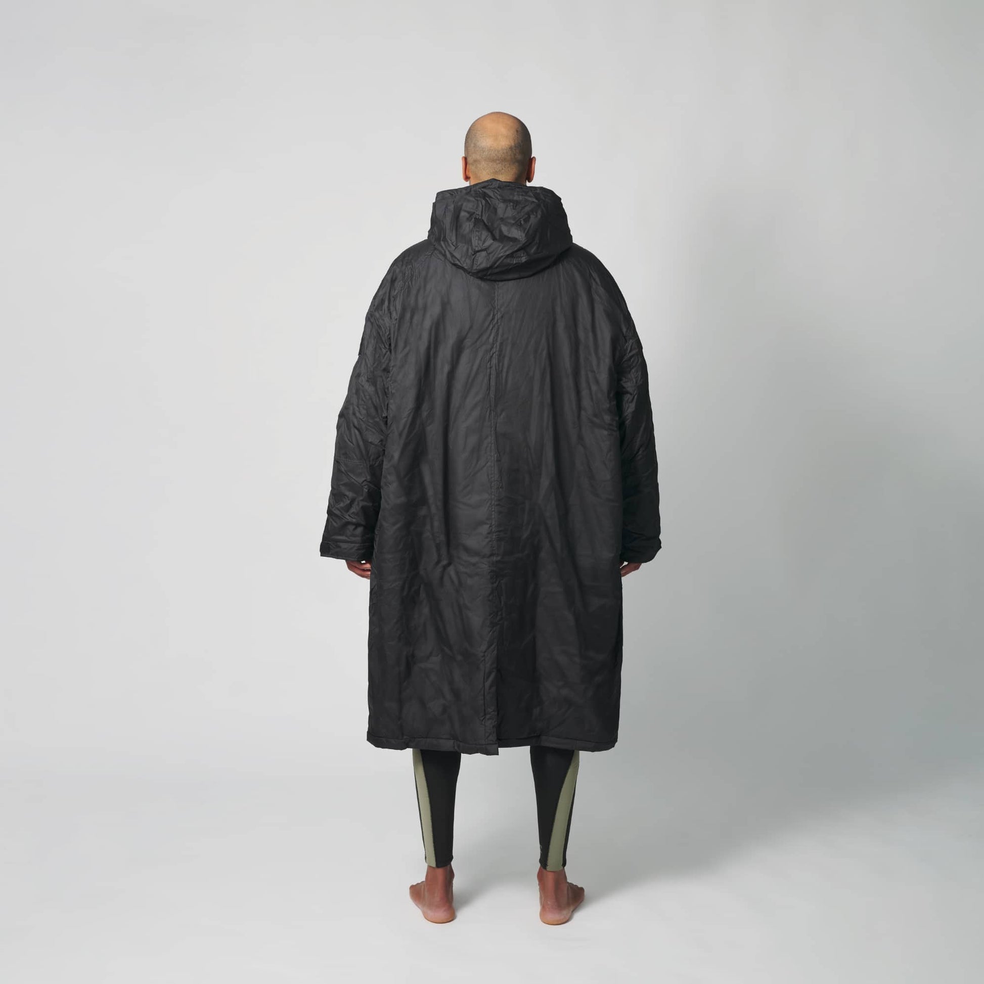 VOITED 2nd Edition Outdoor Changing Robe & Drycoat for Surfing, Camping, Vanlife & Wild Swimming - Black-Goodwynn'sGoodwynn's