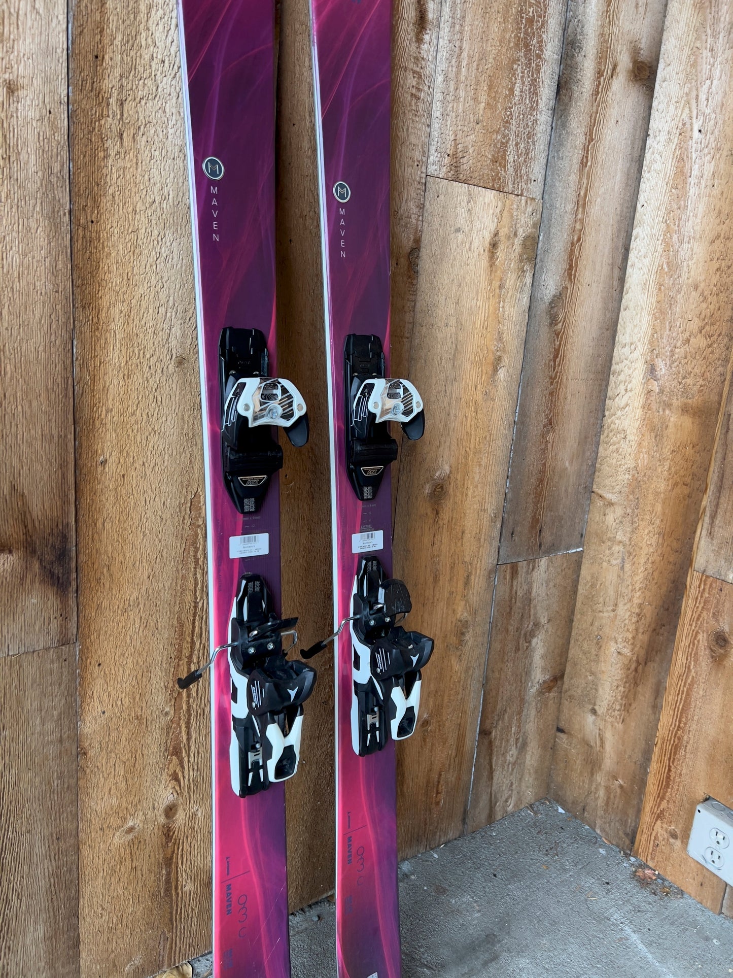 ATOMIC MAVEN 93C - WARDEN BINDINGS (DEMO) 164 CM