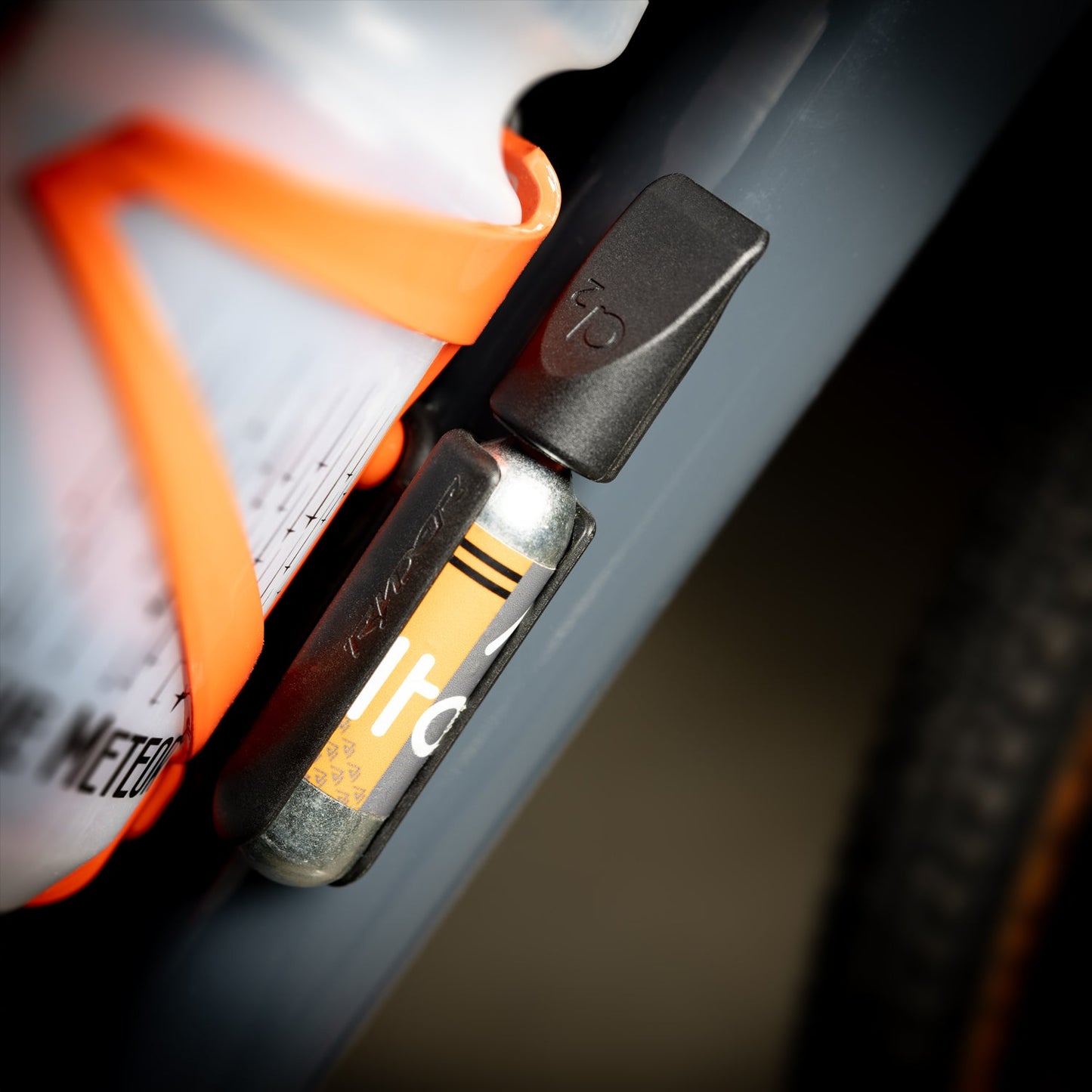 A2 Tire Levers