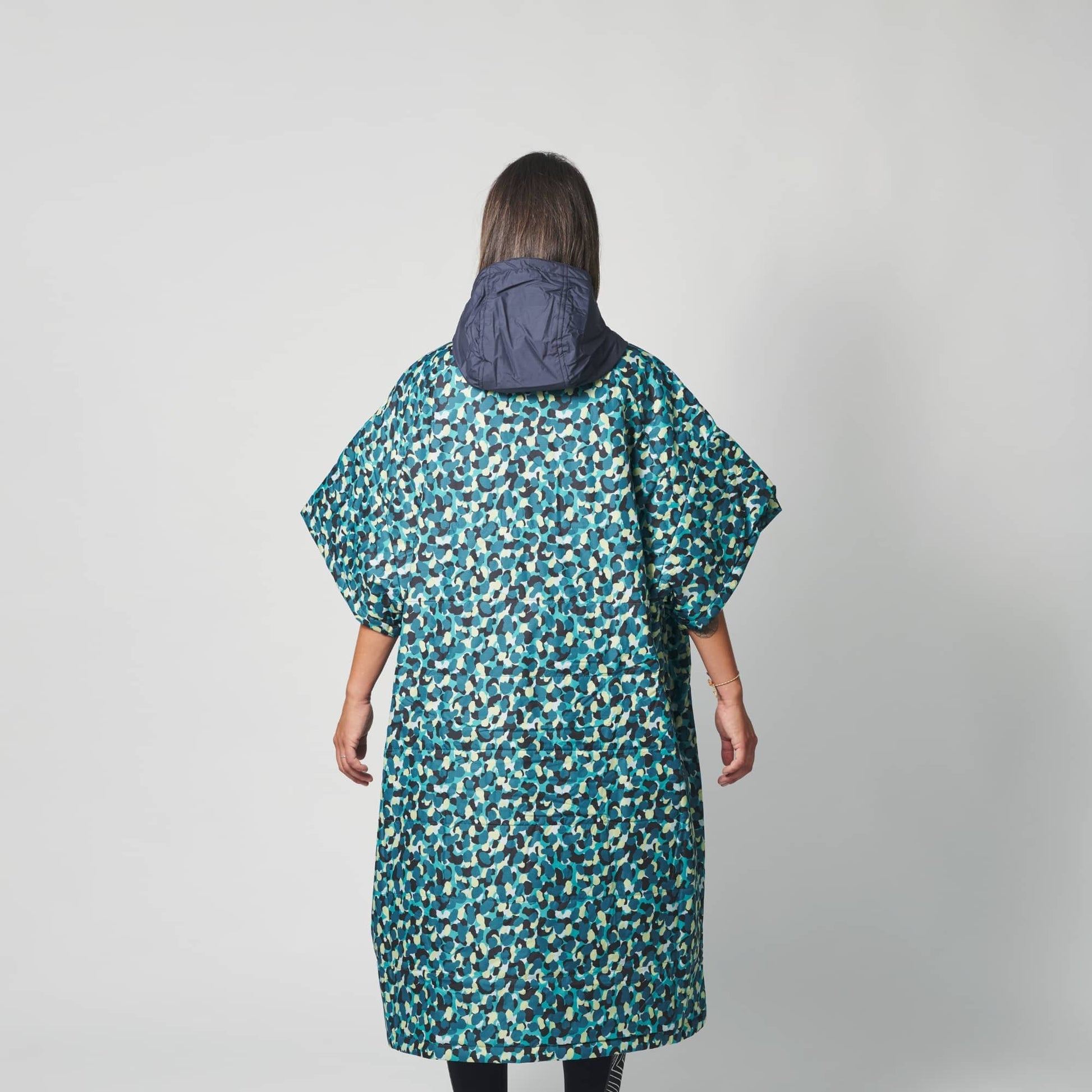 VOITED 2nd Edition Outdoor Poncho for Surfing, Camping, Vanlife & Wild Swimming - An Tracks-Goodwynn'sGoodwynn's