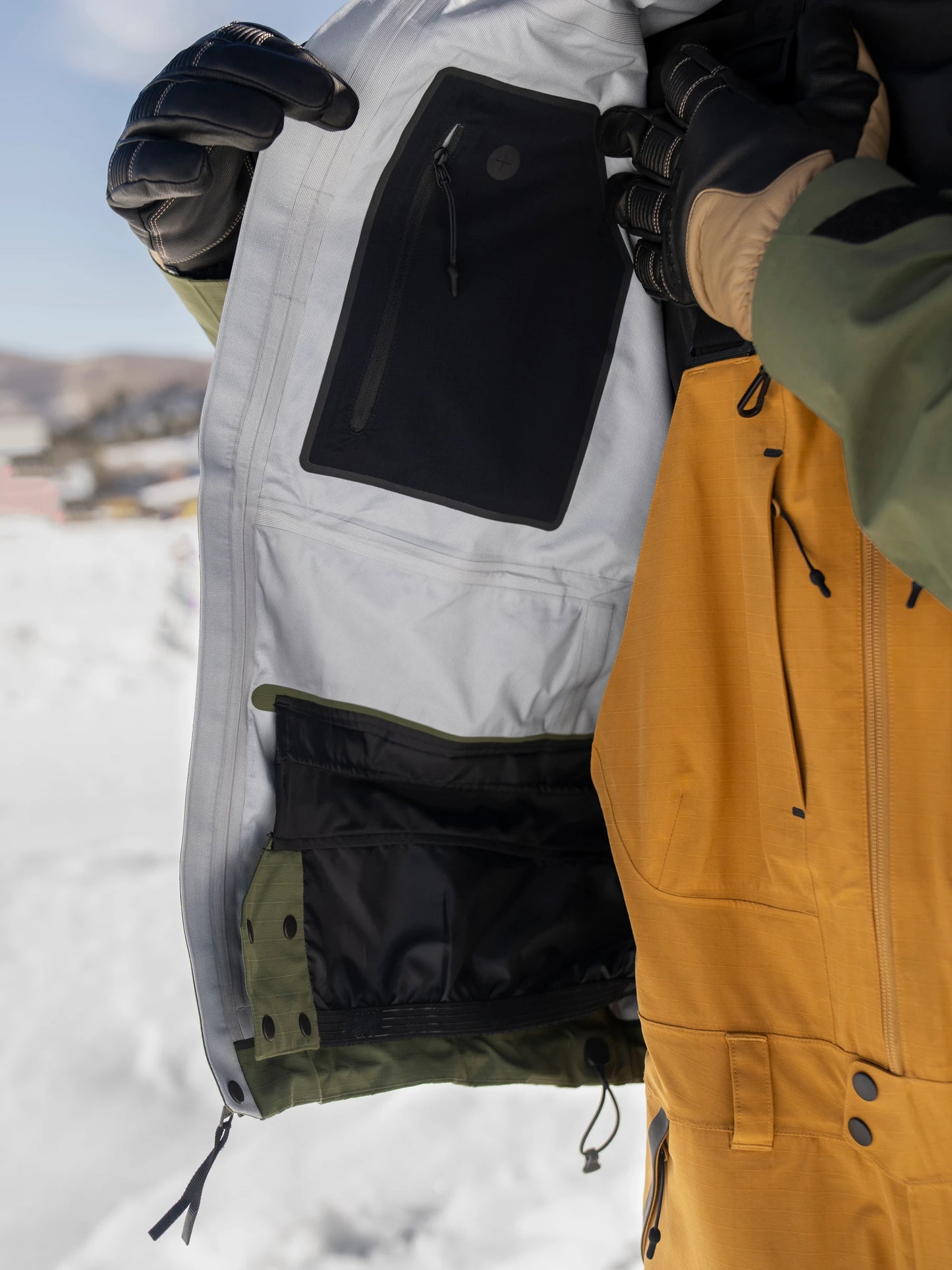 Armada Grands 3L Jacket