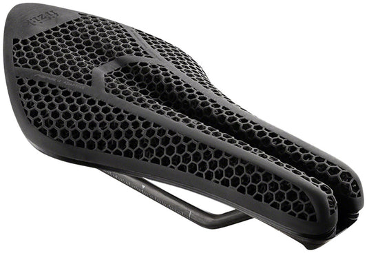 Fizik Transiro Aeris Long Distance R1 Adaptive Saddle - Carbon 135mm Black-Goodwynn's
