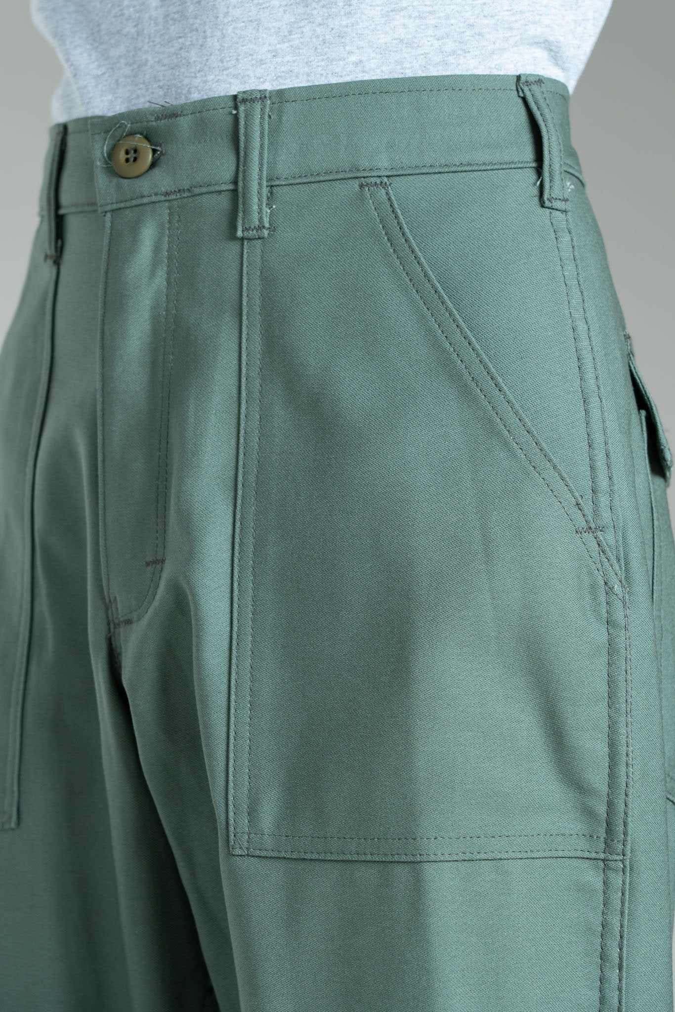 SLIM FATIGUE (OLIVE SATEEN) 1301
