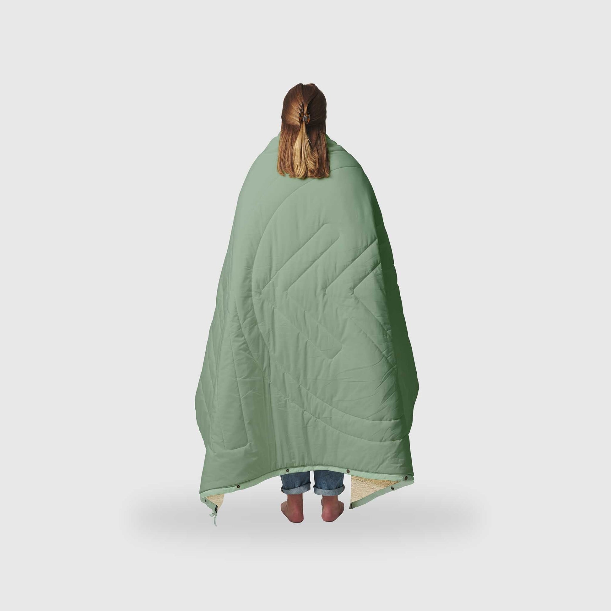 VOITED CloudTouch® Indoor/Outdoor Camping Blanket - Cameo Green-Goodwynn'sGoodwynn's