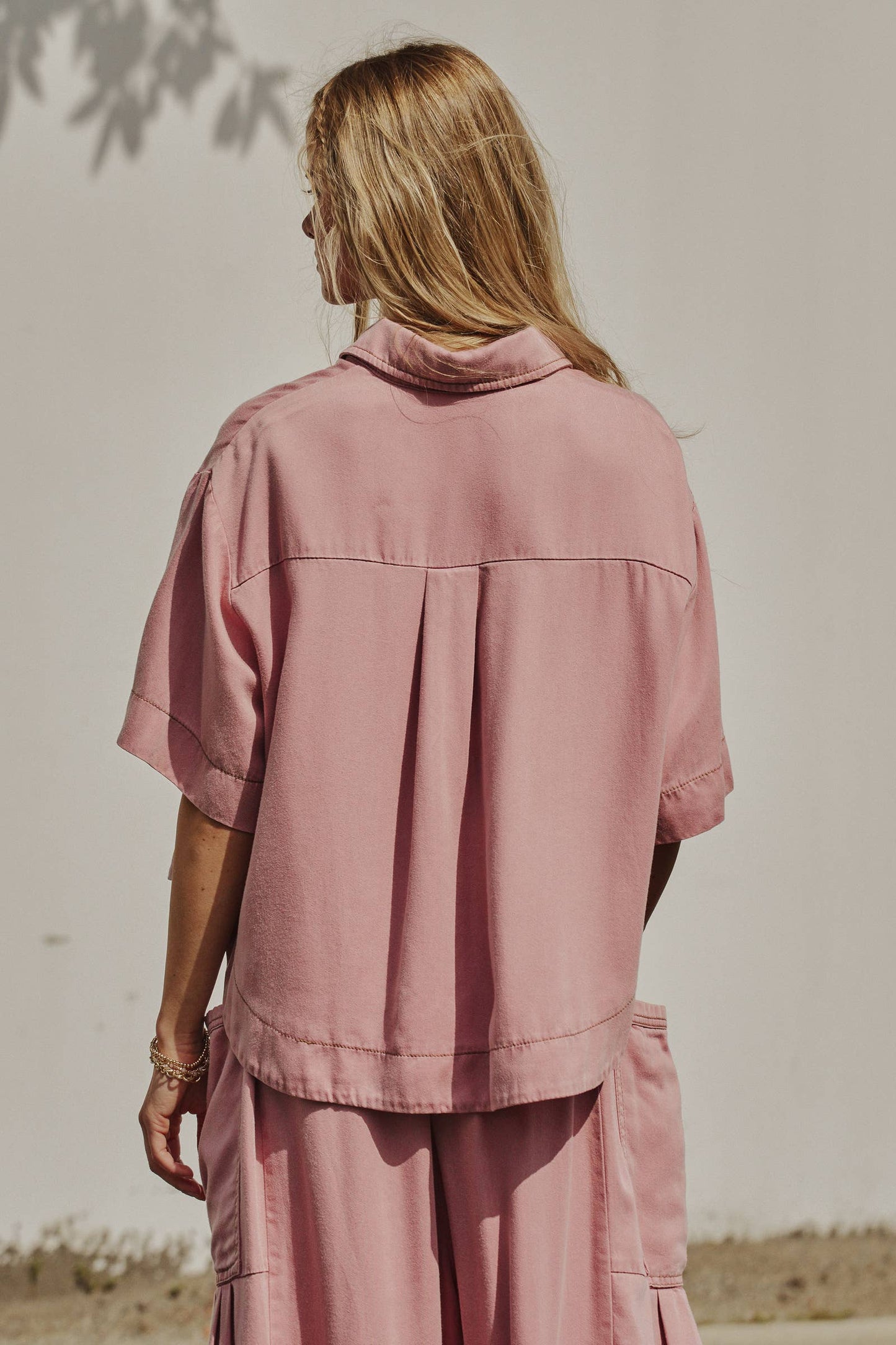 Urban Daizy - Washed Denim Half Placket Cropped Utility Shirt
