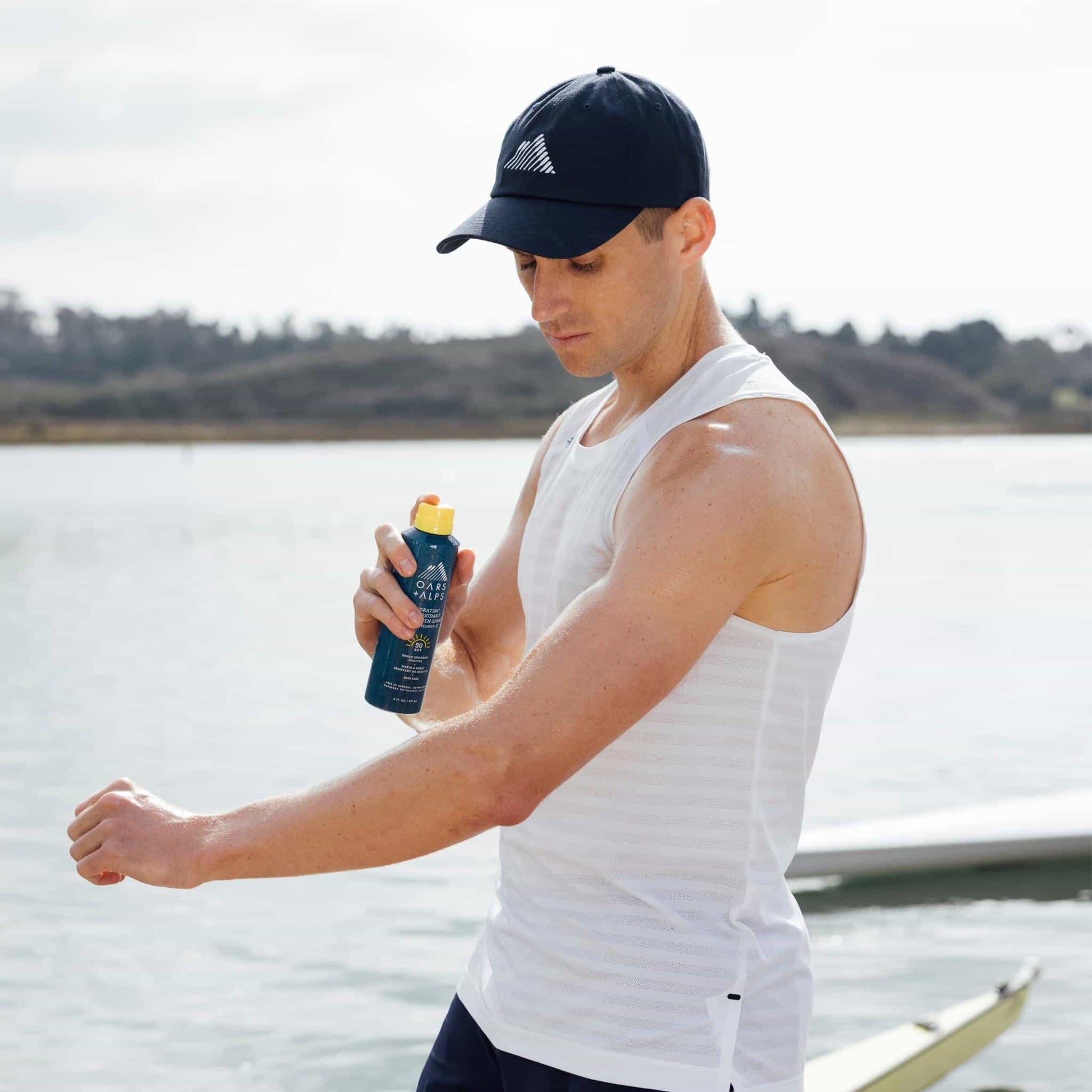 Oars + Alps - Men's Hydrating Antioxidant SPF 50 Spray, with Vitamin C-Goodwynn'sGoodwynn's