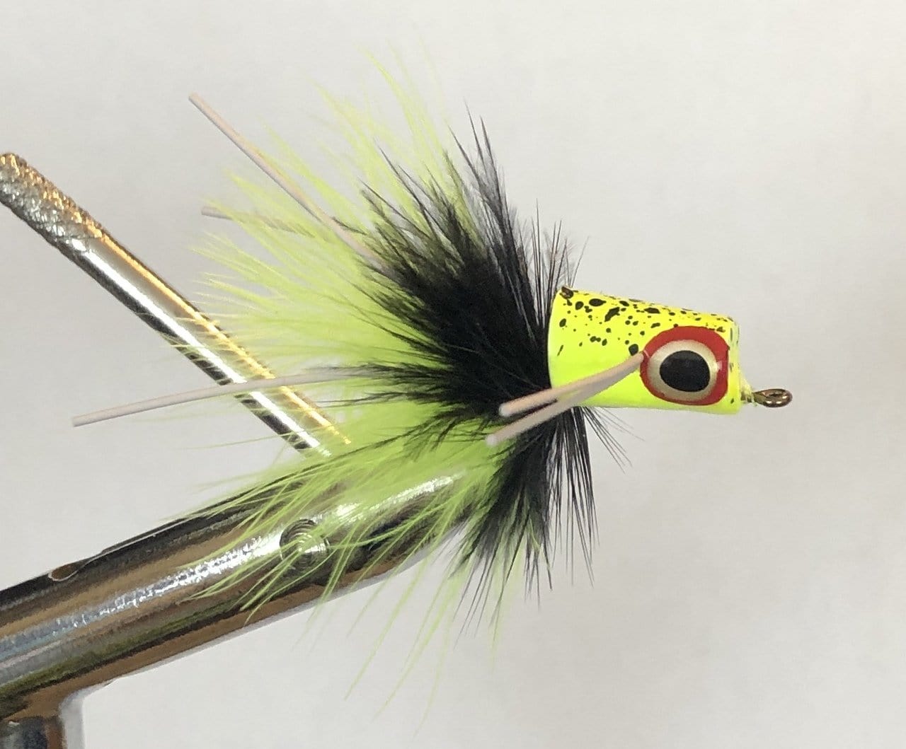 Wild Water Fly Fishing Chartreuse and Black Snub Nose Slider Popper, Size 8, Qty. 4-Goodwynn'sGoodwynn's
