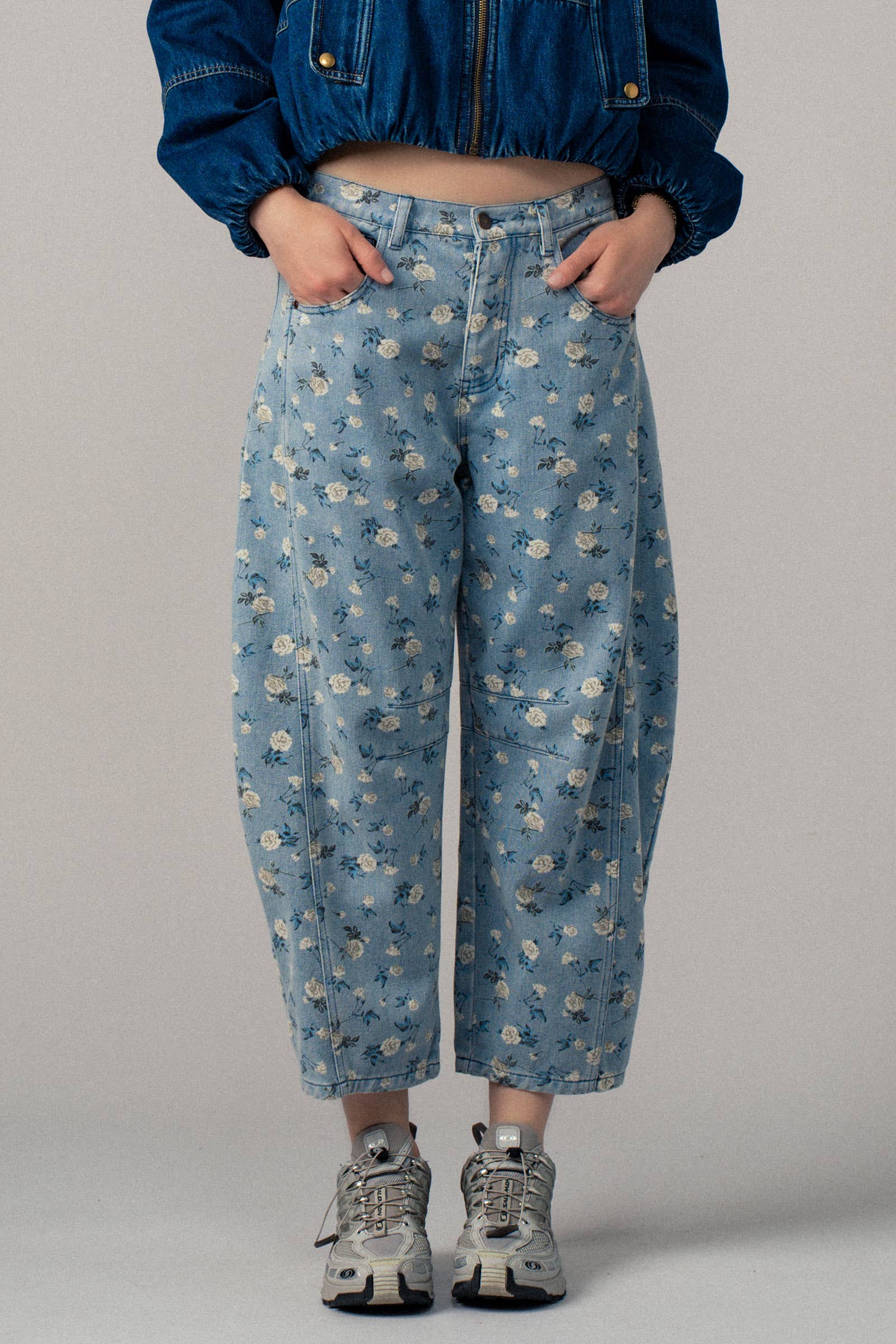 Urban Daizy - Floral Print Relaxed Fit Denim Pants-Goodwynn'sGoodwynn's