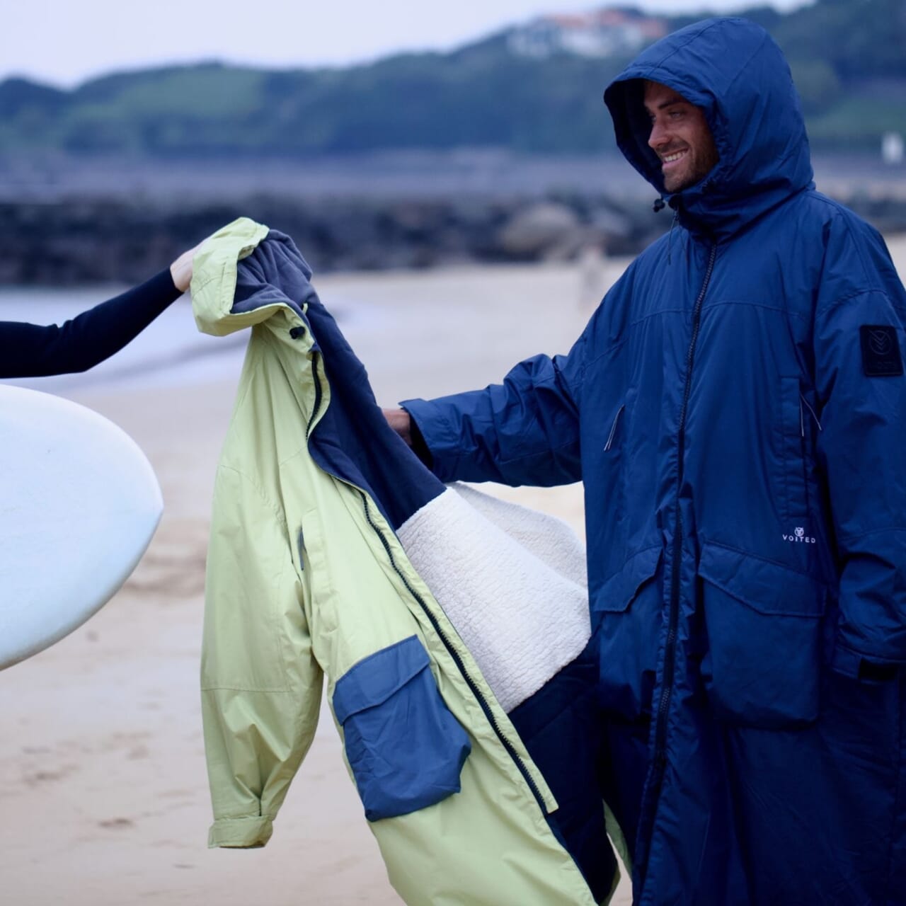 VOITED 2nd Edition Outdoor Changing Robe & Drycoat for Surfing, Camping, Vanlife & Wild Swimming - Ocean Navy-Goodwynn'sGoodwynn's