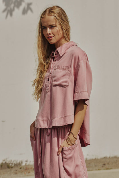 Urban Daizy - Washed Denim Half Placket Cropped Utility Shirt