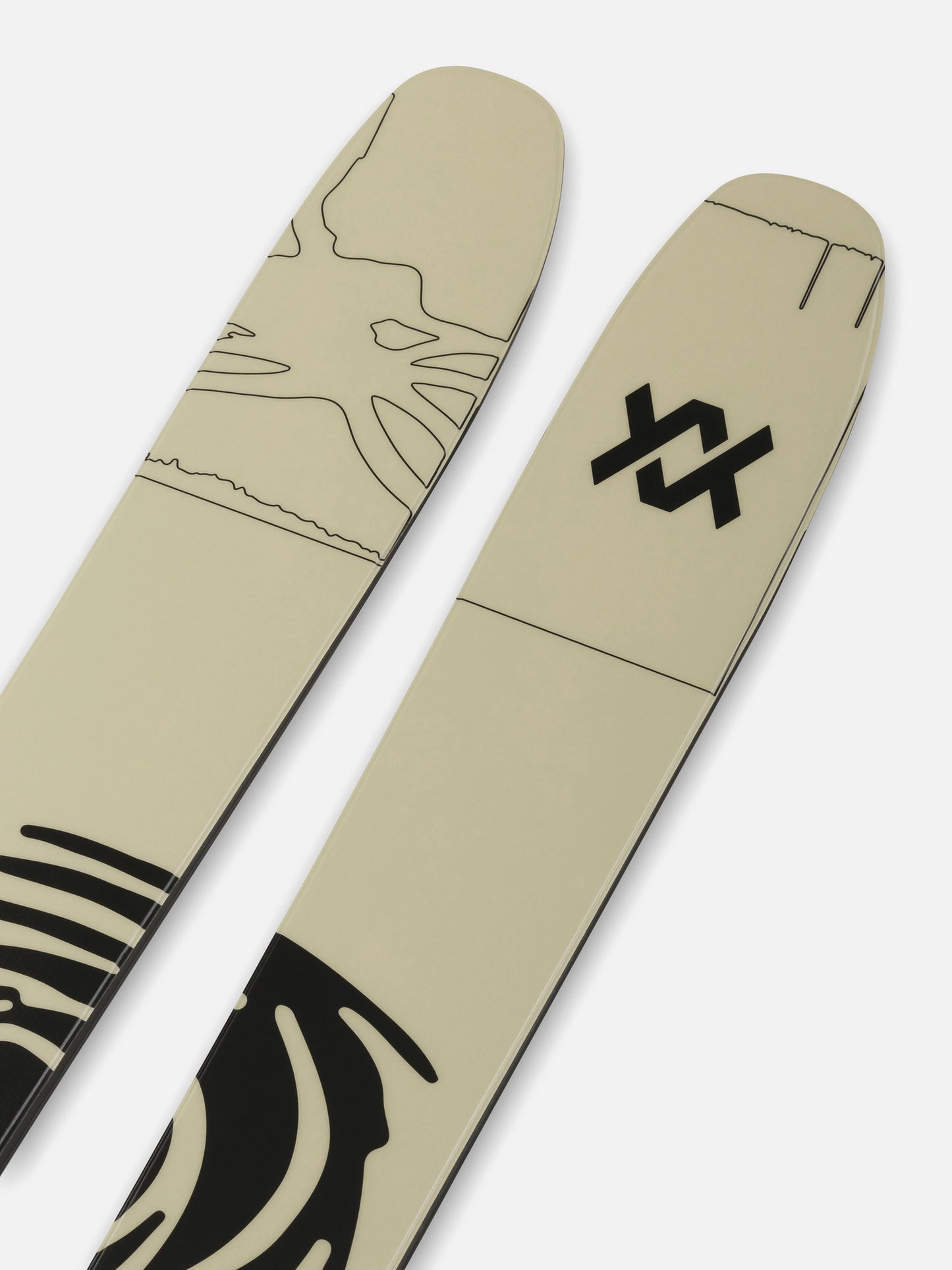 VÖLKL Revolt 101 Skis