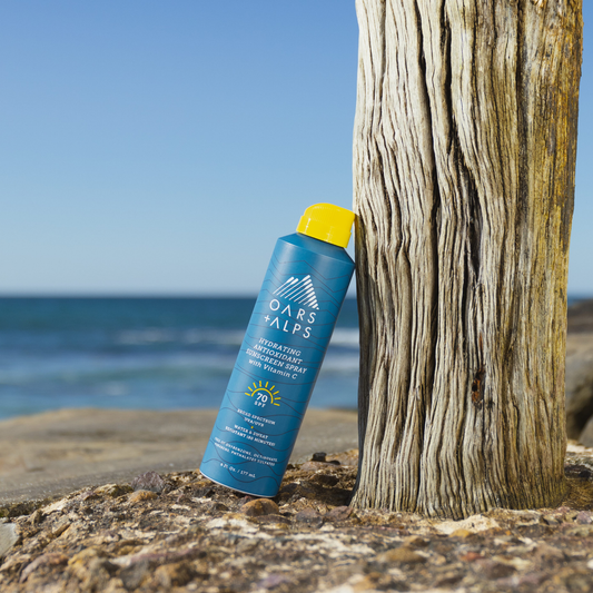 Oars and Alps - Hydrating Antioxidant SPF 70 Spray, with Vitamin C