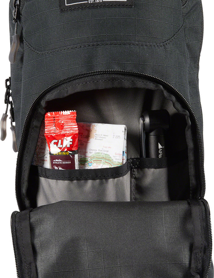 Dakine Session Hydration Pack-Goodwynn&#39;sGoodwynn&#39;s