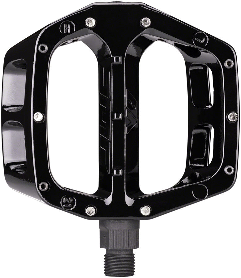 DMR V8 Classic DU Pedals - Platform Aluminum 9/16" Black-Goodwynn'sGoodwynn's