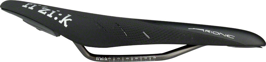 Fizik Arione R3 Saddle - Kium Black-Goodwynn&#39;sGoodwynn&#39;s