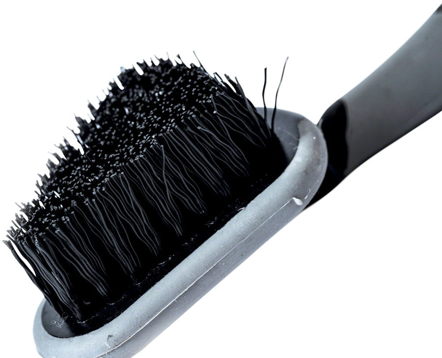 Muc-Off Drivetrain Brush: Triangular All-Purpose -Goodwynn'sGoodwynn's