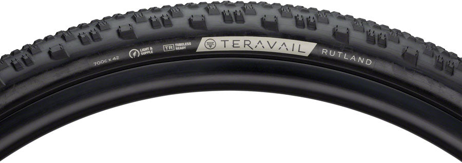 Teravail Rutland Tire - 700 x 42 Tubeless Folding Black Light and Supple